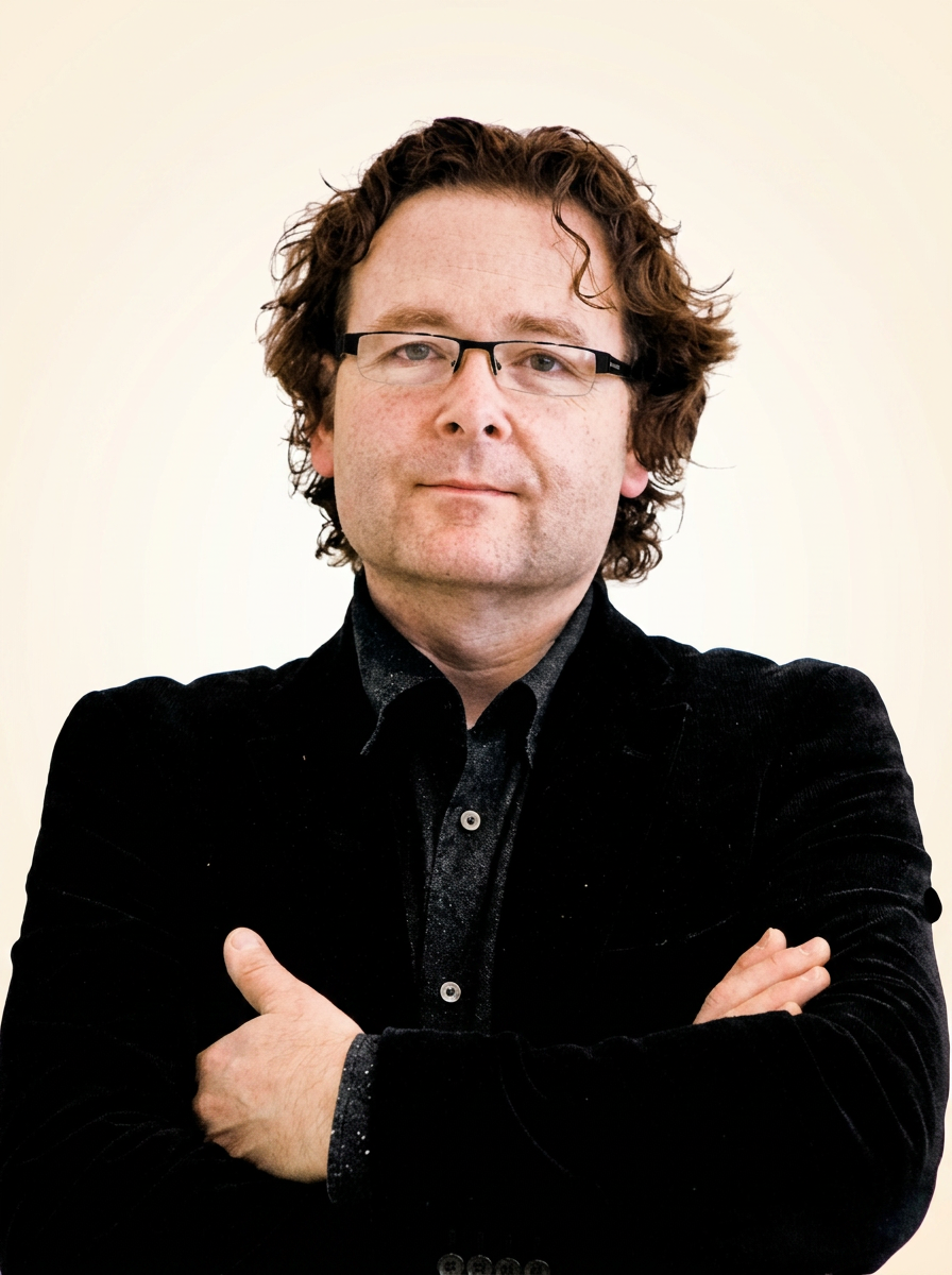 Dr Chris Arnold